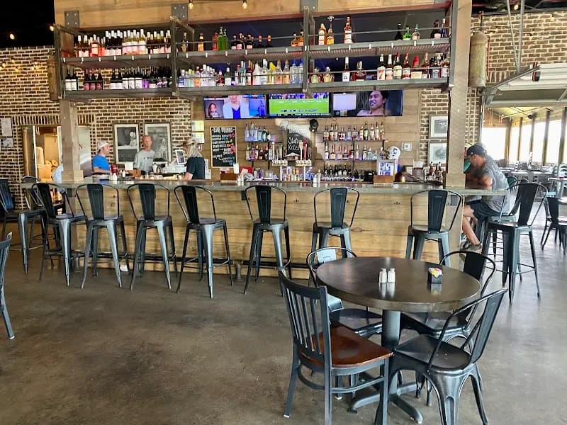 Station 31 Kitchen Chicken Wings in Chelsea, AL