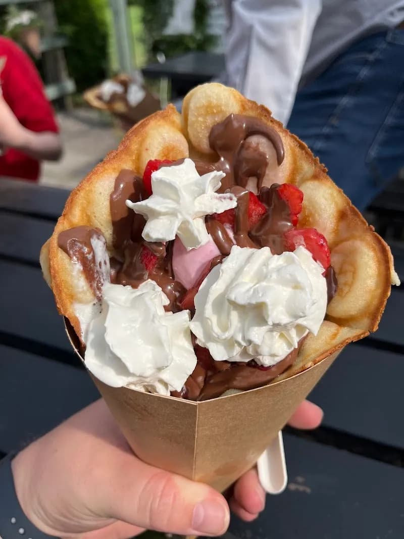 View of Stepaside Ice Cream Shop in Stepaside, D