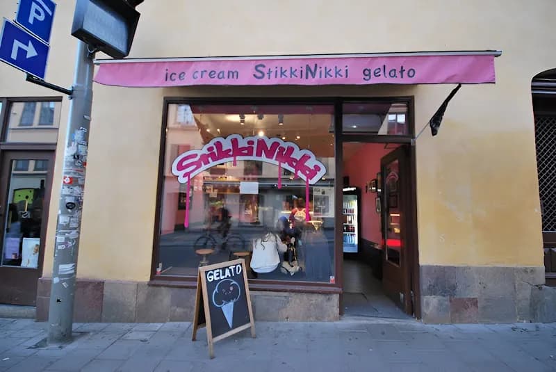 StikkiNikki Ice Cream & Frozen Yogurt in Farsta, Stockholm