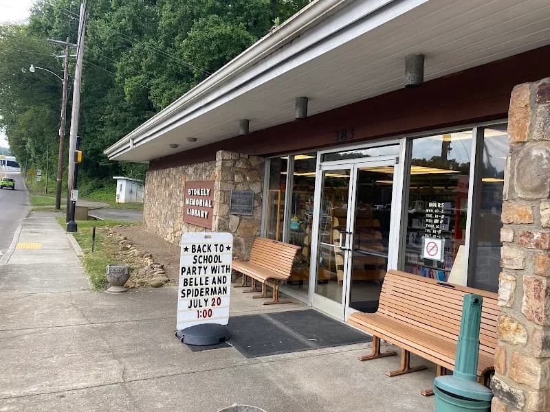 View of Stokely Memorial Library in Newport, TN