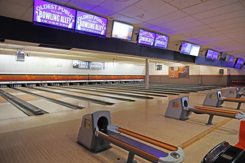 Stone Lanes bowling alley in Norwood, OH