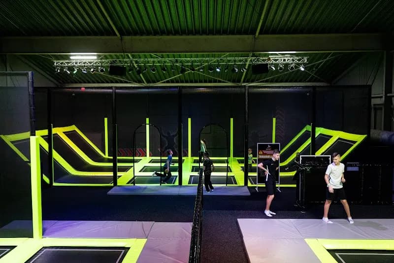 Street Jump Diemen | Indoor Trampolinepark indoor playground in Diemen, NH