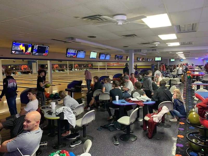 View of Summit Lanes in Lee's Summit, MO