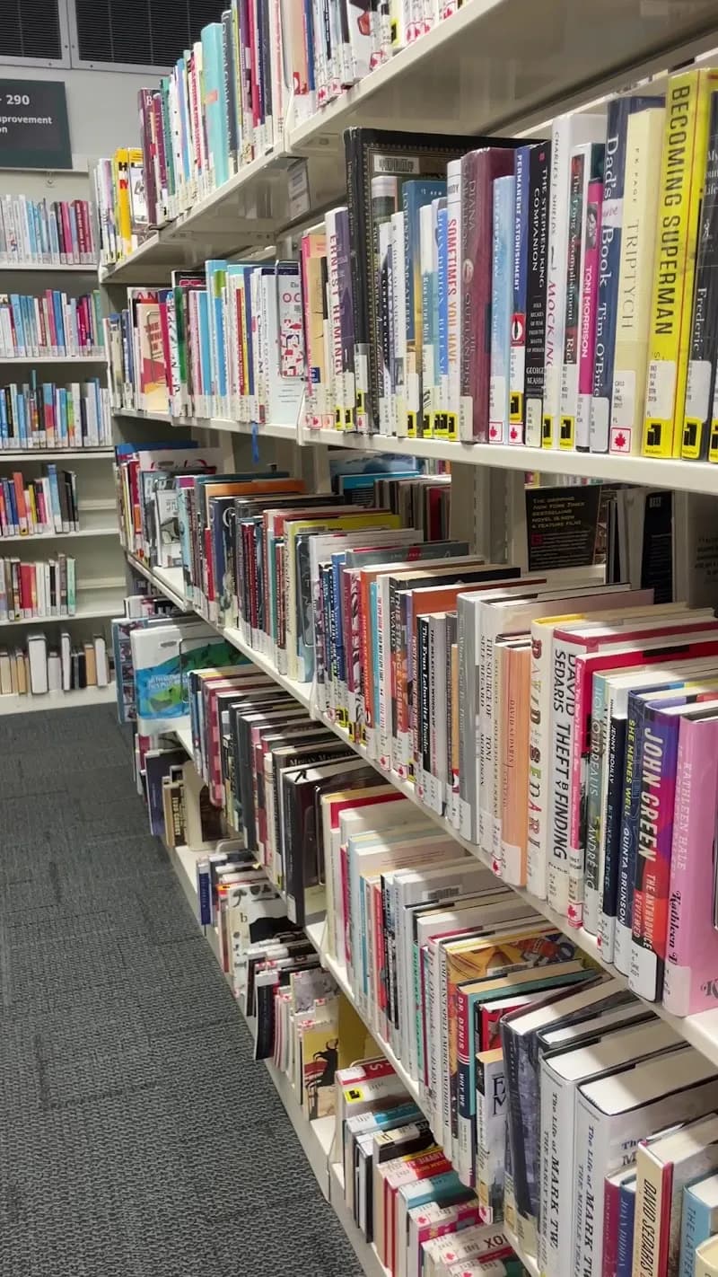 View of Surrey Libraries – Fleetwood Branch in Surrey, BC
