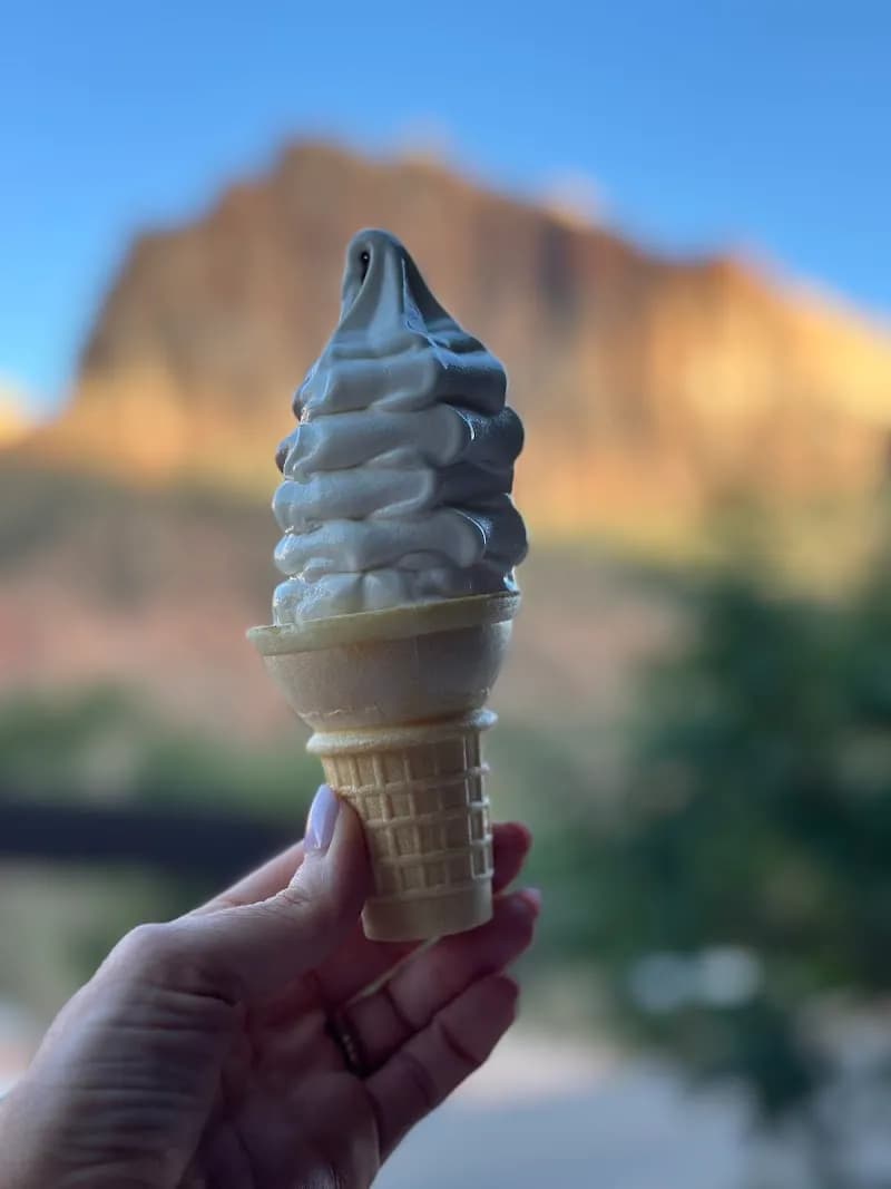 View of Sweetcreek Ice Cream in Springdale, UT