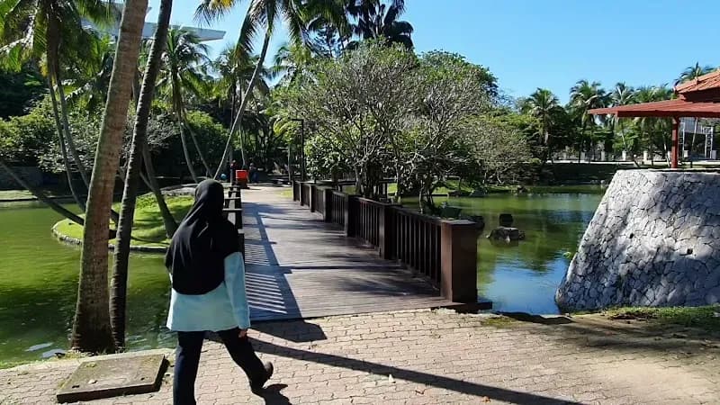 View of Taman Tasik Shah Alam (Tasik Tengah) in Shah Alam, SG