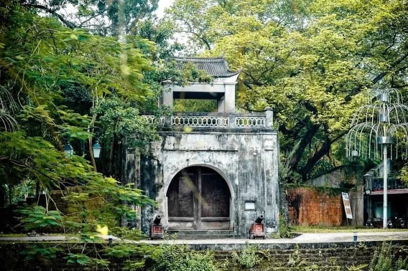 Thành Sơn Park park in Sơn Tây, HN