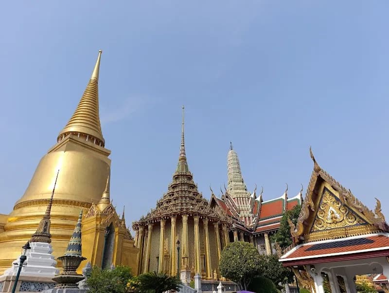 The Grand Palace castle in Rattanakosin, BKK