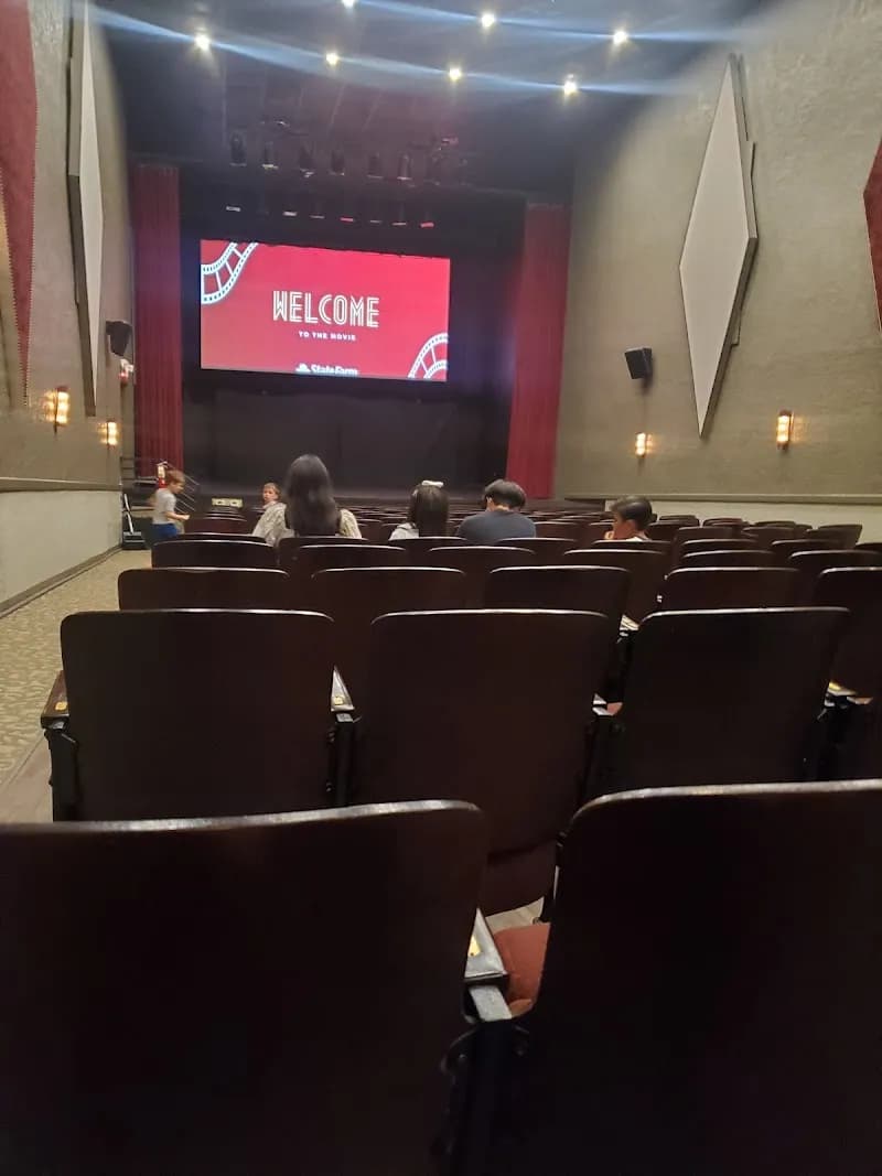 The Palace Theatre movie theater in Gallatin, TN