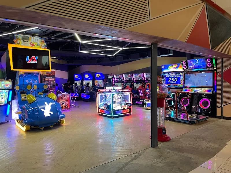 Timezone Ayala Center Cebu (Main) video arcade in Cebu, CV