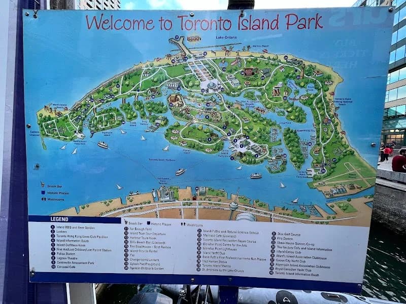 Toronto Islands island in Toronto, ON