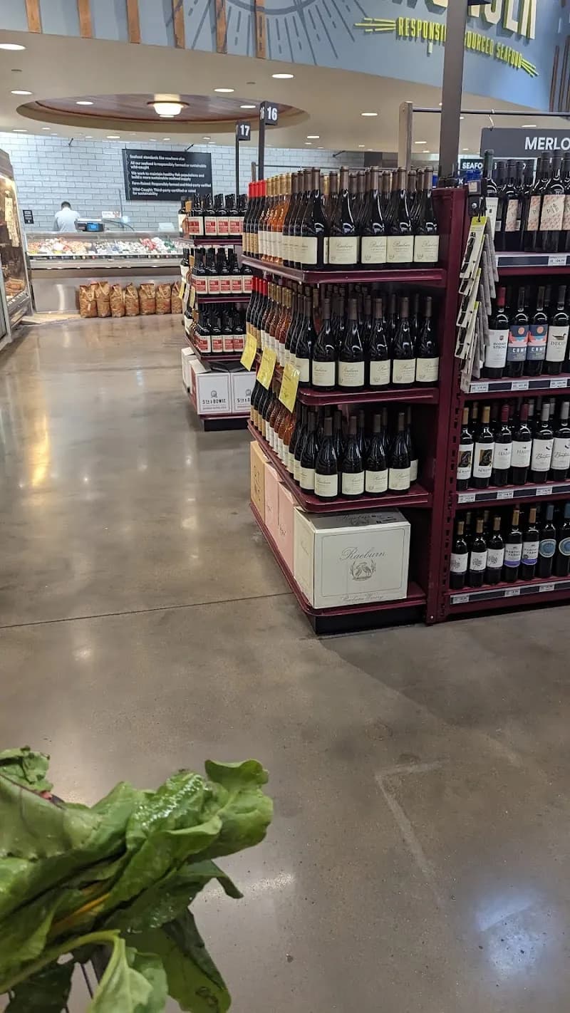 View of Trader Joe's in Green Hills, TN