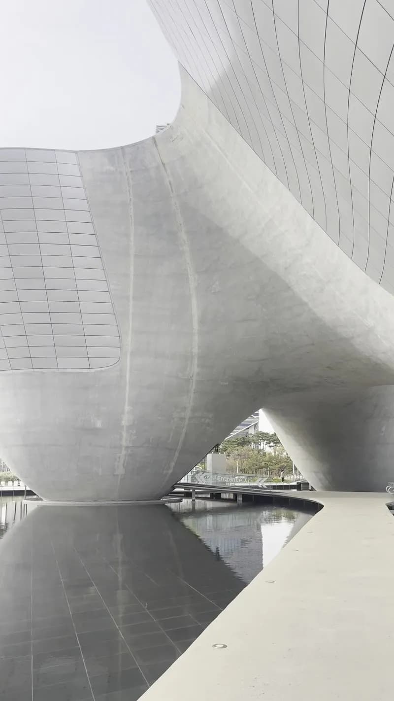 View of Tri-bowl in Songdo, IC