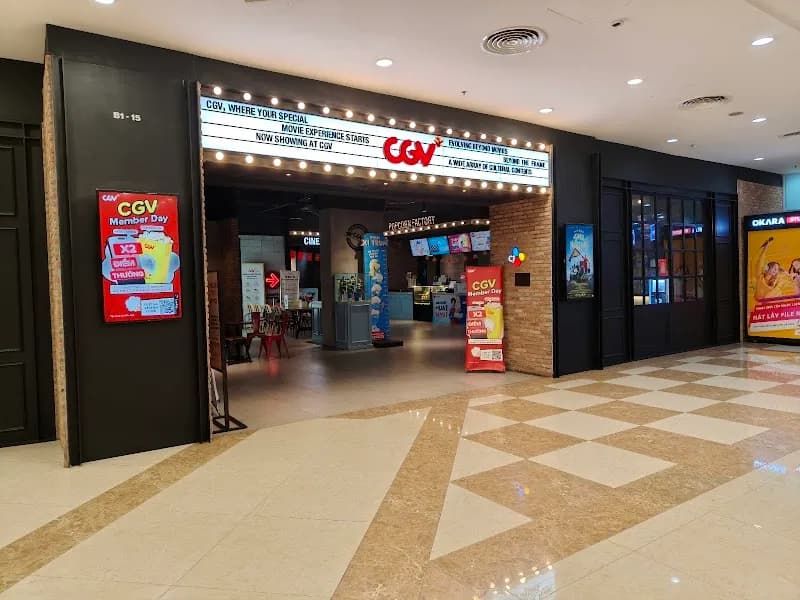 Vincom Plaza Bac Tu Liem shopping mall in Bắc Từ Liêm, HN
