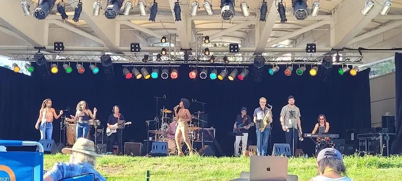 View of Warner Center Park in Woodland Hills, CA