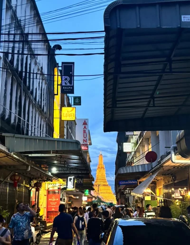Wat Arun Viewing Point tourist attraction in Bangkok, BKK
