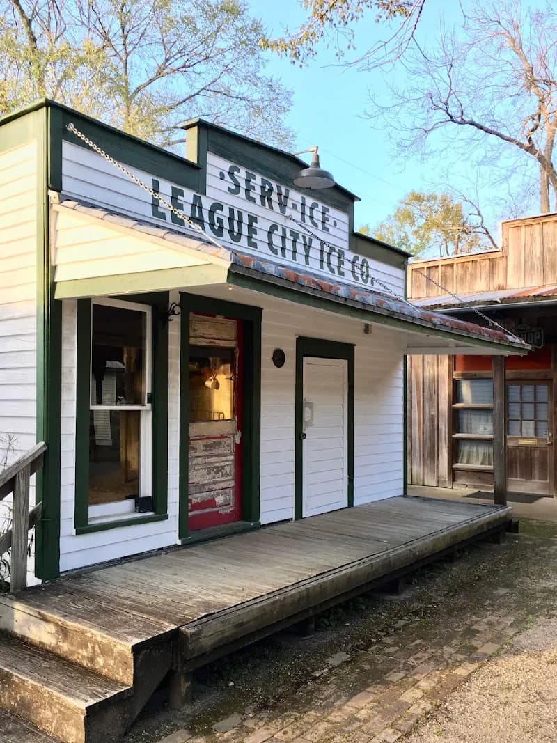 View of West Bay Common School Museum / League City Historical Society in League City, TX