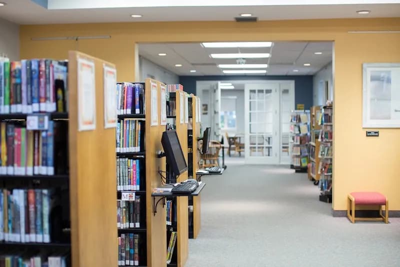 View of Windermere Branch Library in Windermere, FL
