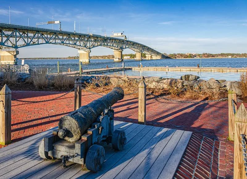 Yorktown Beach beach in Yorktown, VA